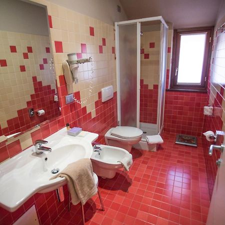 Hotel Fortyfive Chivasso Eksteriør bilde