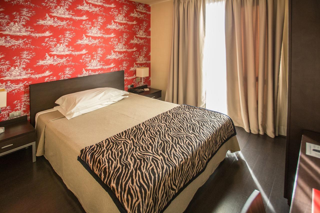 Hotel Fortyfive Chivasso Eksteriør bilde